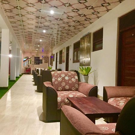 Thisara Guest House Полоннарува Экстерьер фото